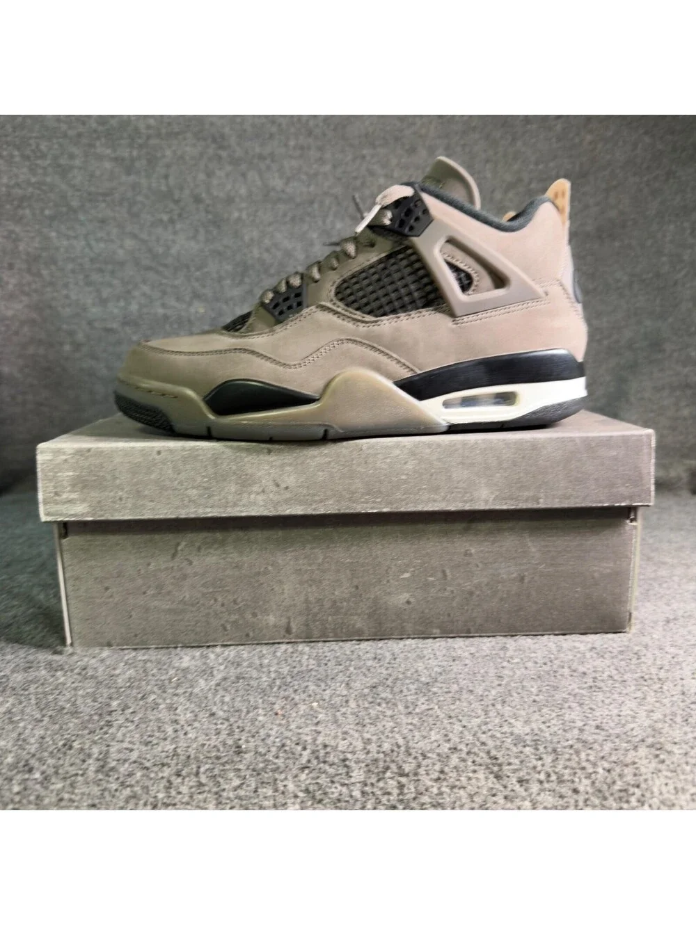 Air Jordan 4 Retro Cave Stone Black Mens Sz 9 Basketball Shoes FV5029-200
